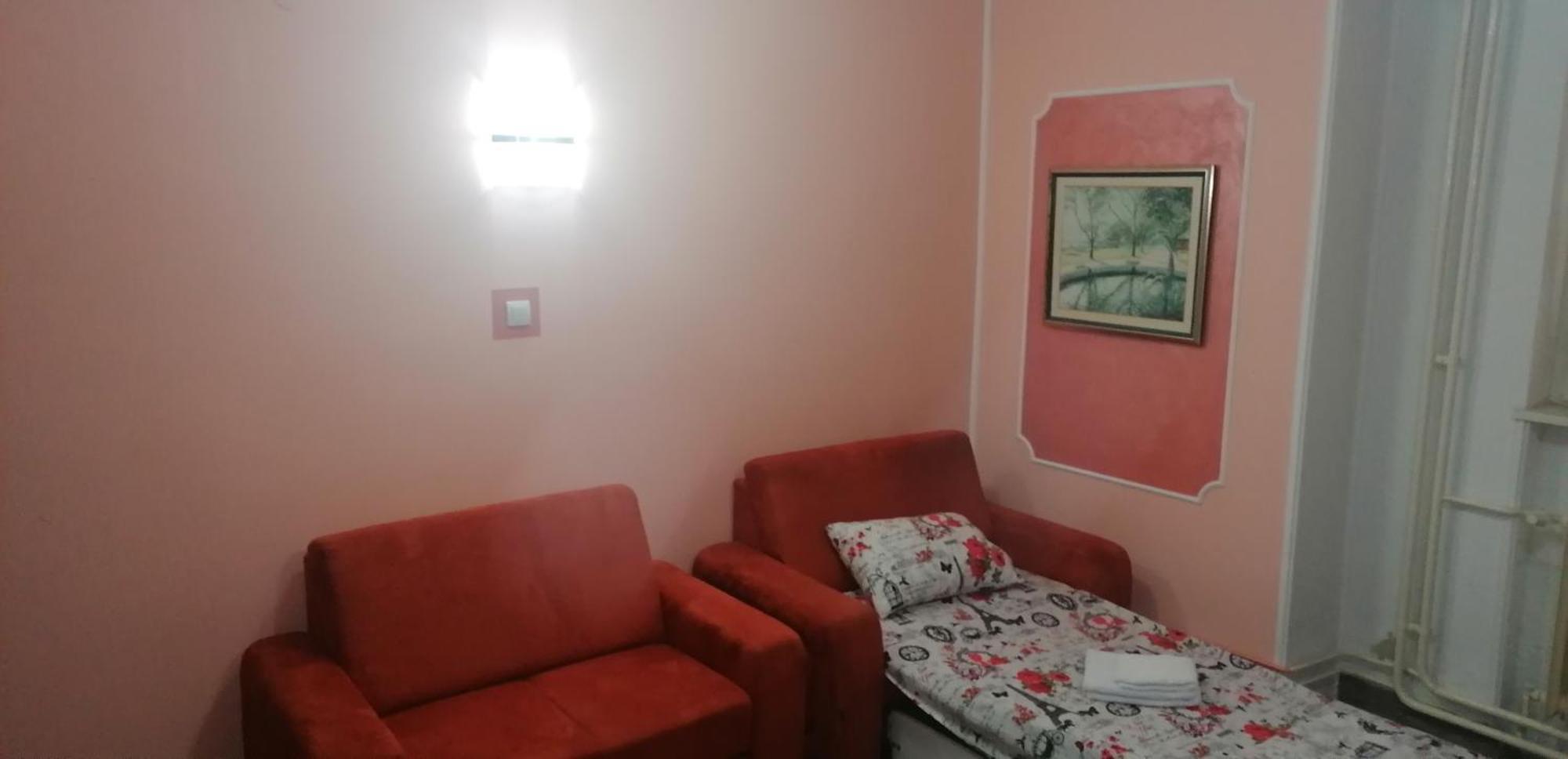 Exit Labirint Centar Hostel Novi Sad Exterior photo